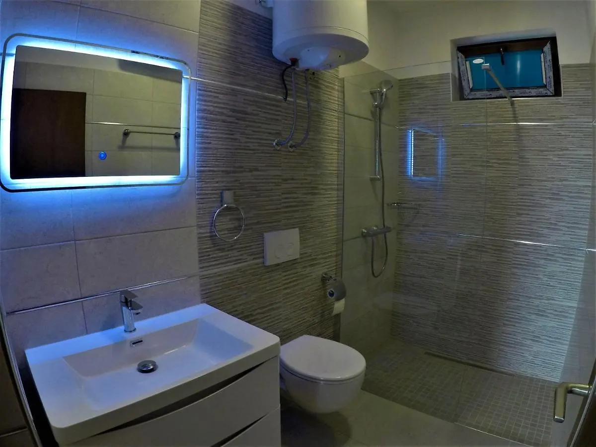 Apartments Hrusta Crikvenica