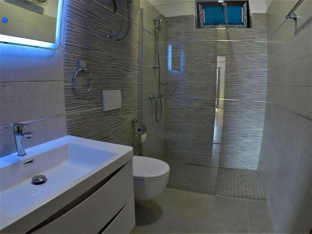 Apartments Hrusta Crikvenica