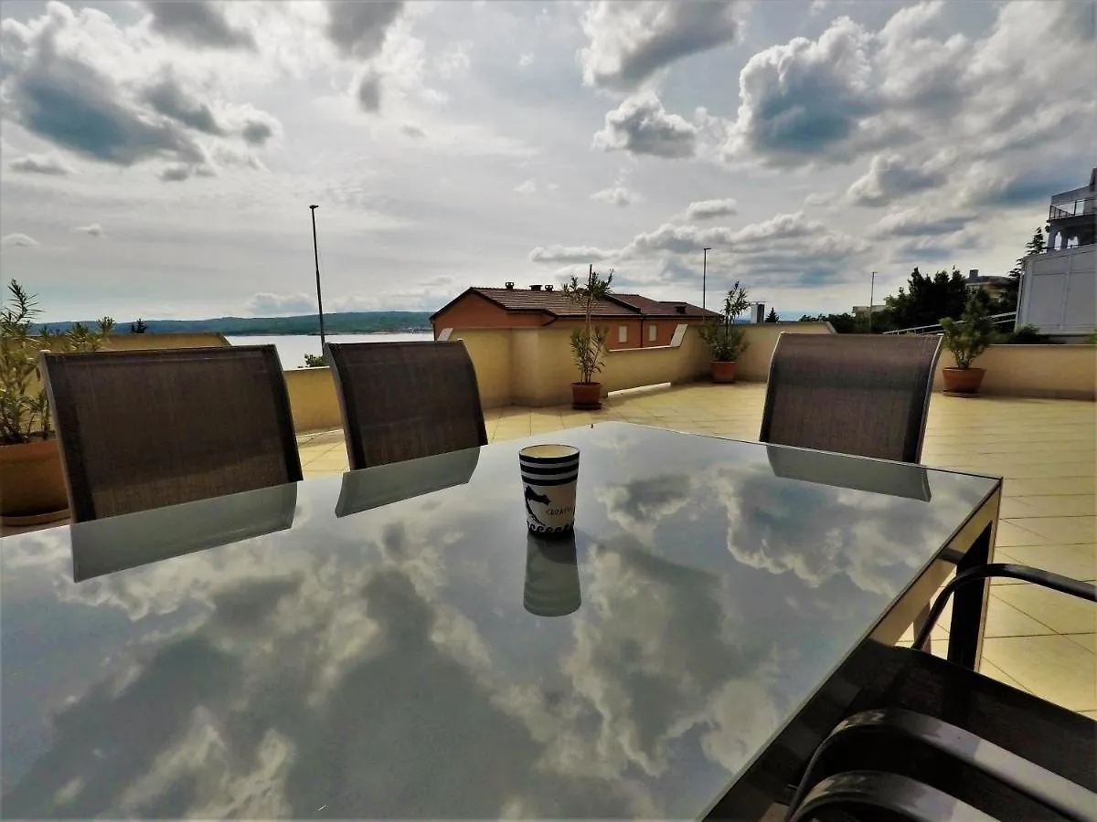 Apartments Hrusta Crikvenica